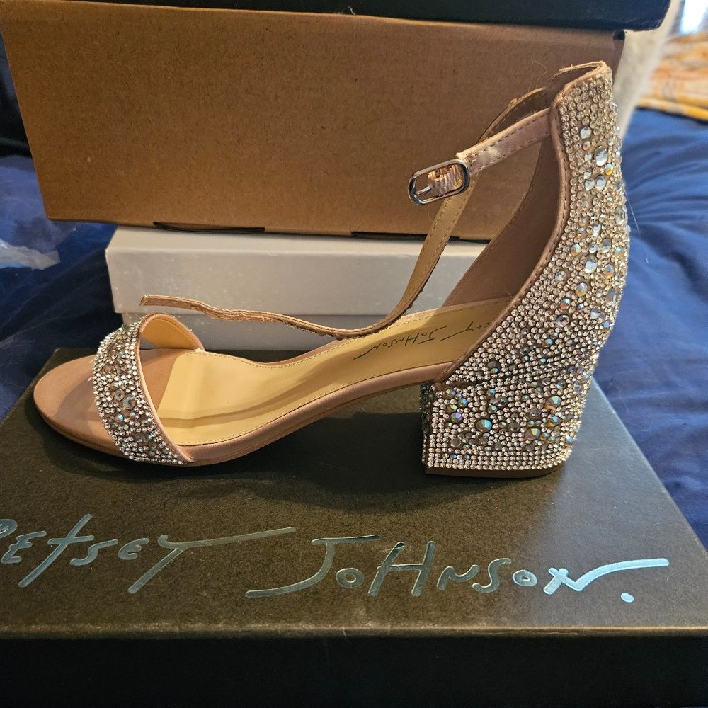 Betsy Johnson glitz glamor heels
